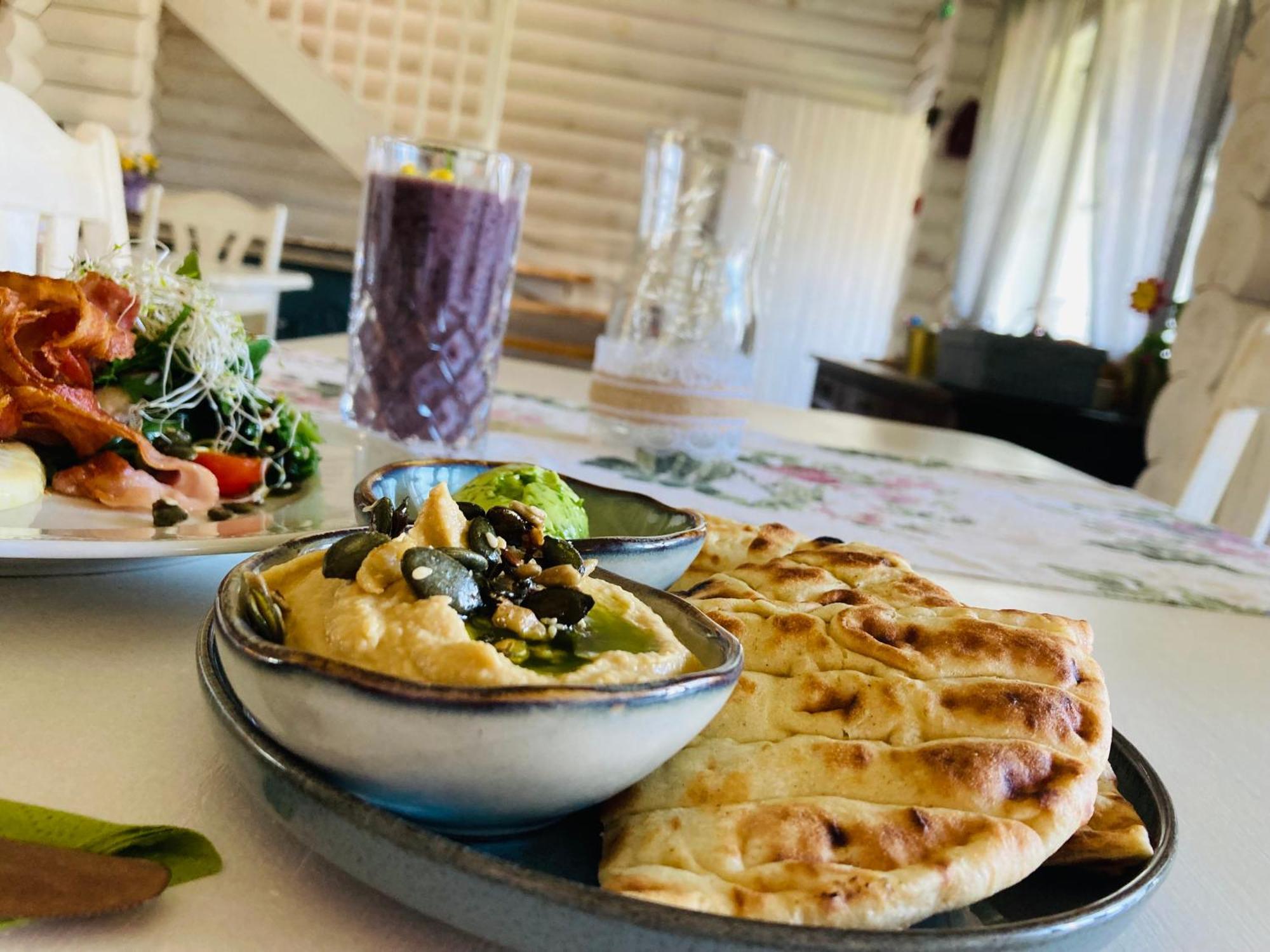Kliff Butiik Majutus & Restoran 호텔 Panga 외부 사진